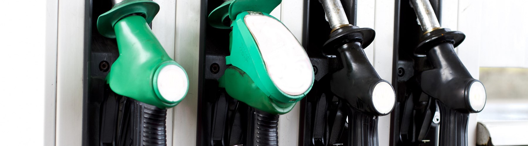 Petrol pump nozzles