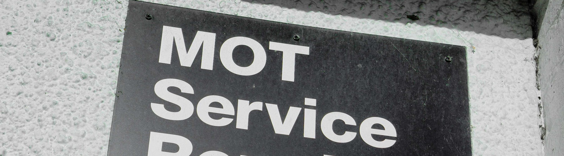 MOT service repair sign
