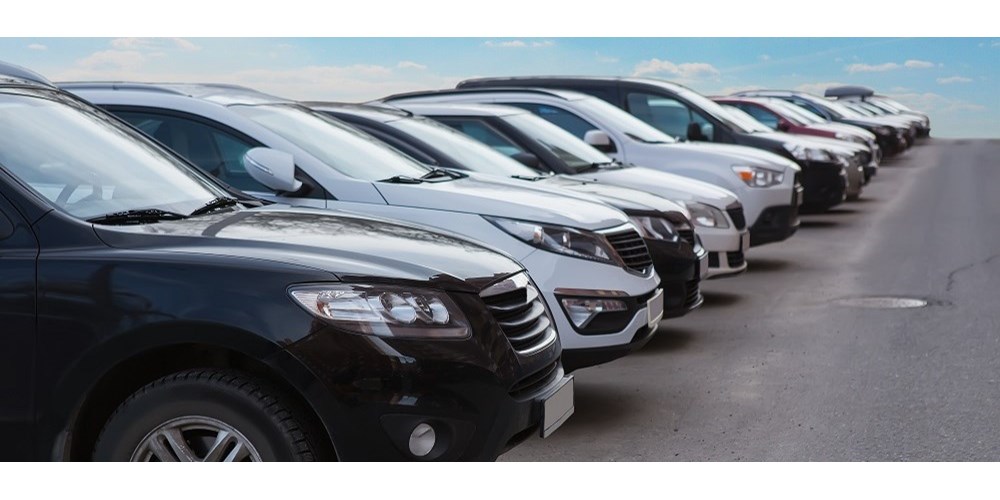  Black and white cars in a line